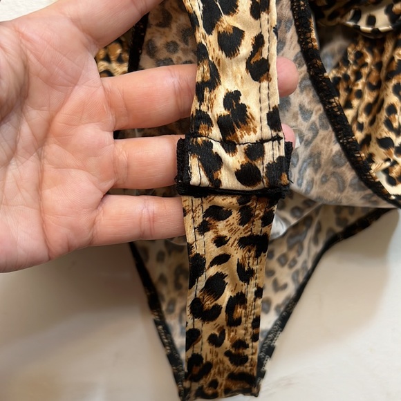 Animal print tube top bodysuit M - Picture 4 of 4